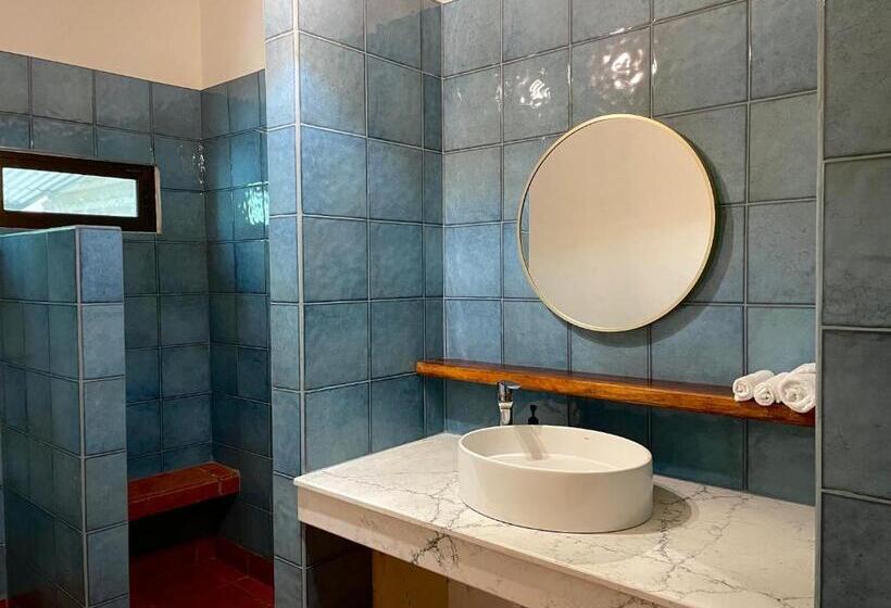 Отель Rio Lindo