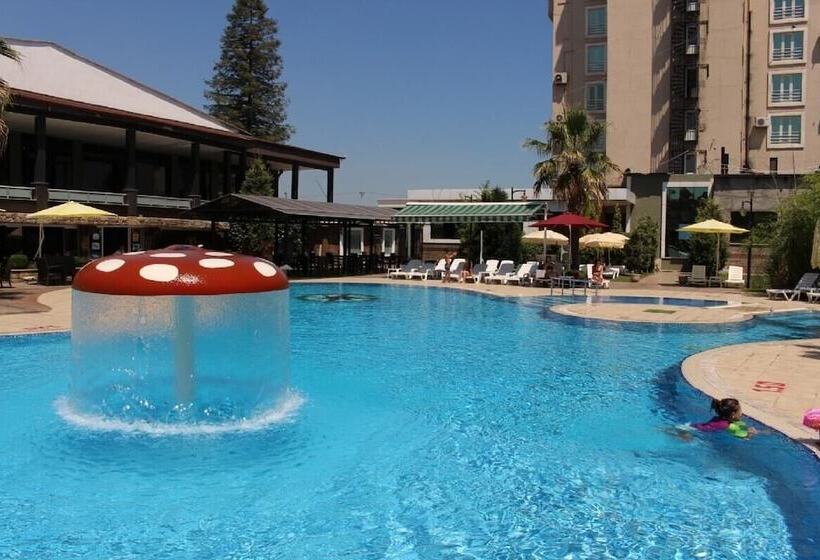 Szálloda Samsun Airport Resort