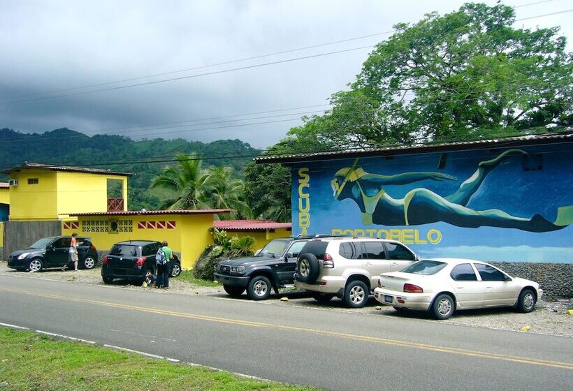 فندق Scubaportobello