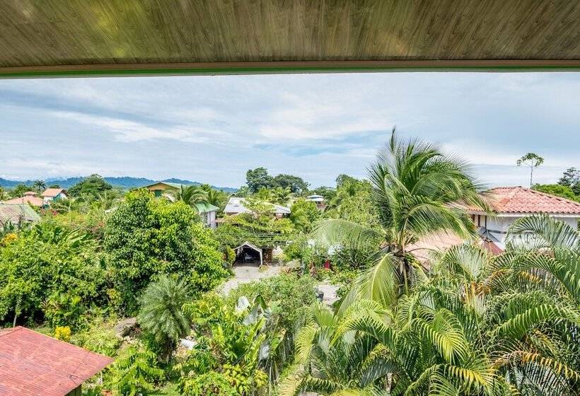 בית מלון כפרי Sea Towers