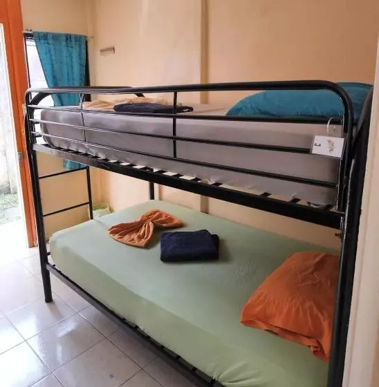 Kalunai Hostel