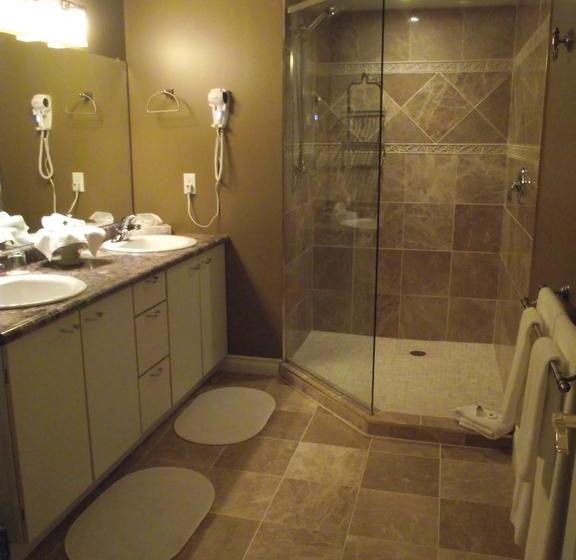 Forest Motel & Woodland Retreat