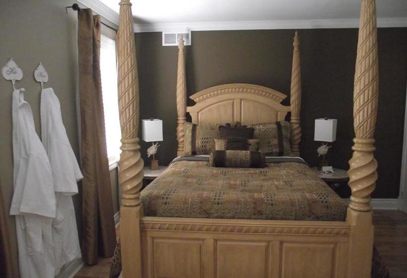 Forest Motel & Woodland Retreat