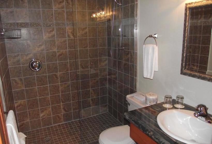 Forest Motel & Woodland Retreat