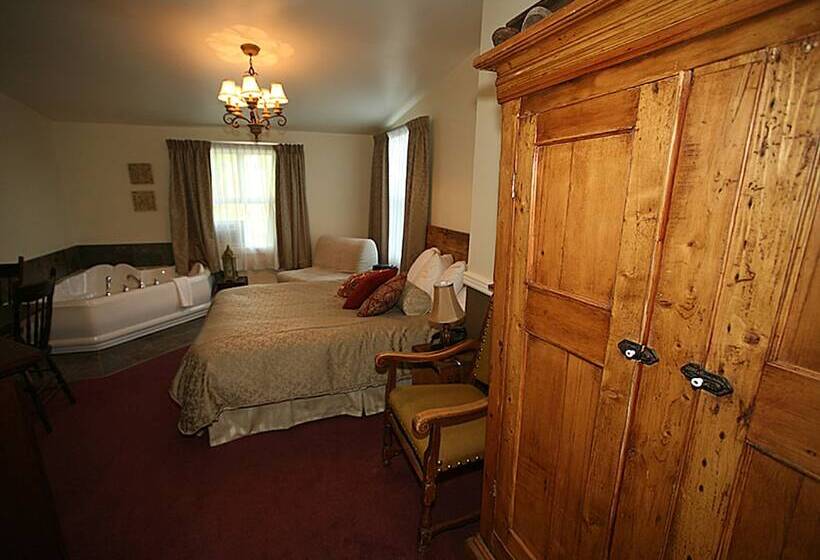 فندق Auberge De La Tour Du Lac