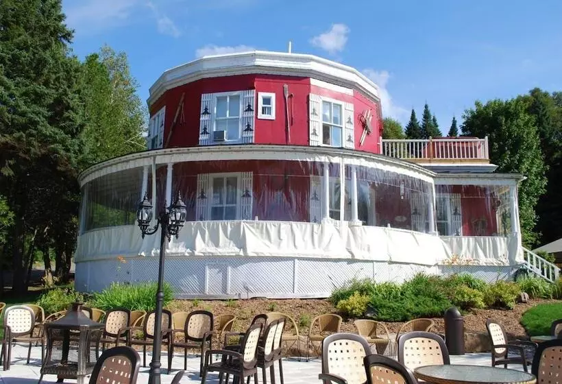 ホテル Auberge De La Tour Du Lac