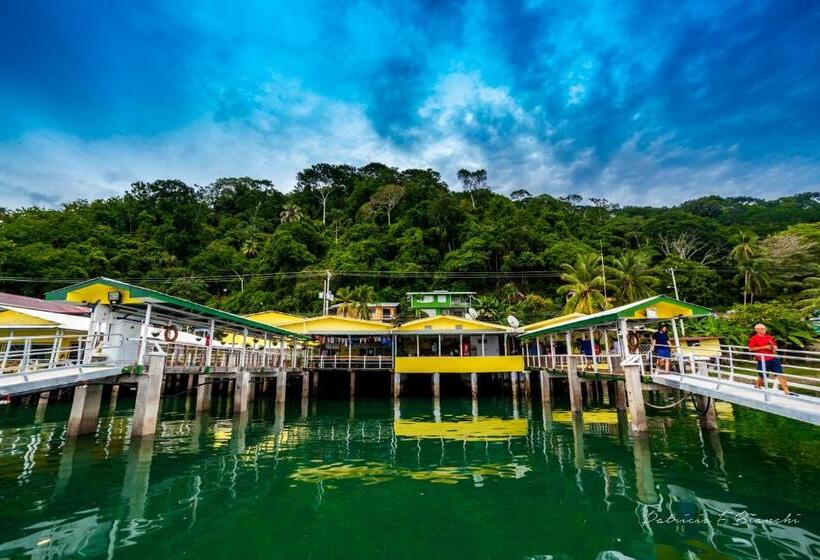 Отель Banana Bay Marina