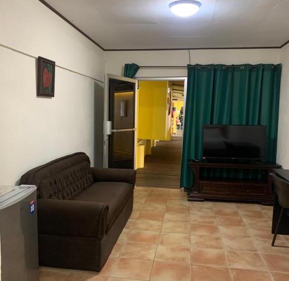 Отель Banana Bay Marina