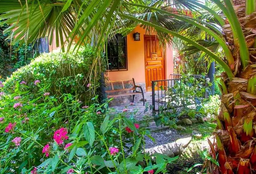 Hotelli Boquete Garden Inn