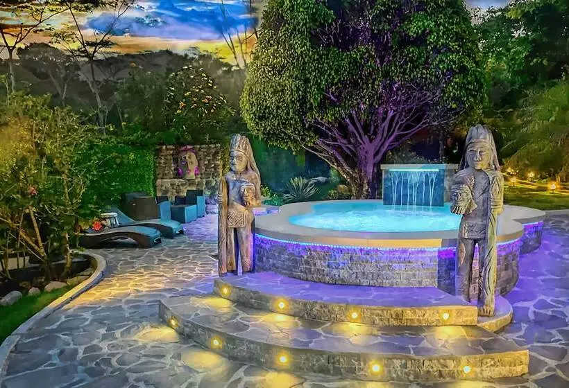 Hotelli Boquete Garden Inn