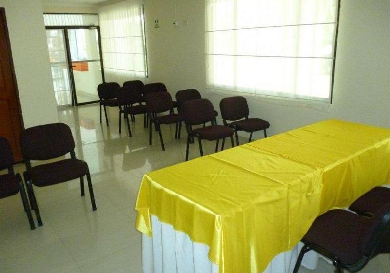 Fotos del hotel Centro De Convenciones Casa Grande:  11