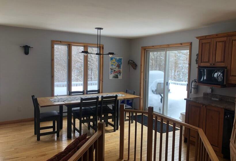 هتل Chalets & Studios Le Vent Du Nord