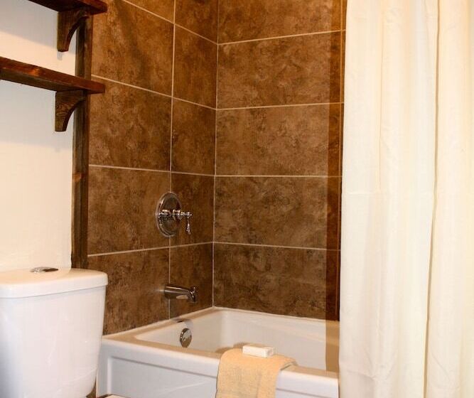 هتل Chalets & Studios Le Vent Du Nord