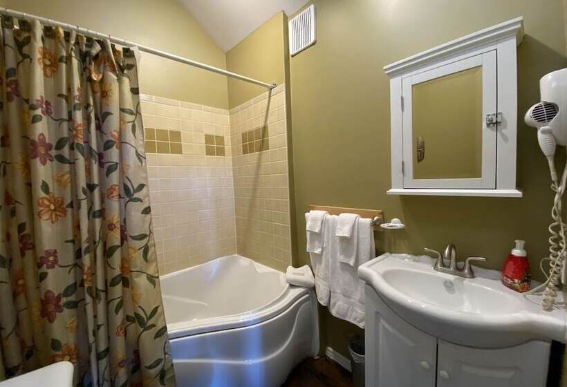 هتل Chalets & Studios Le Vent Du Nord