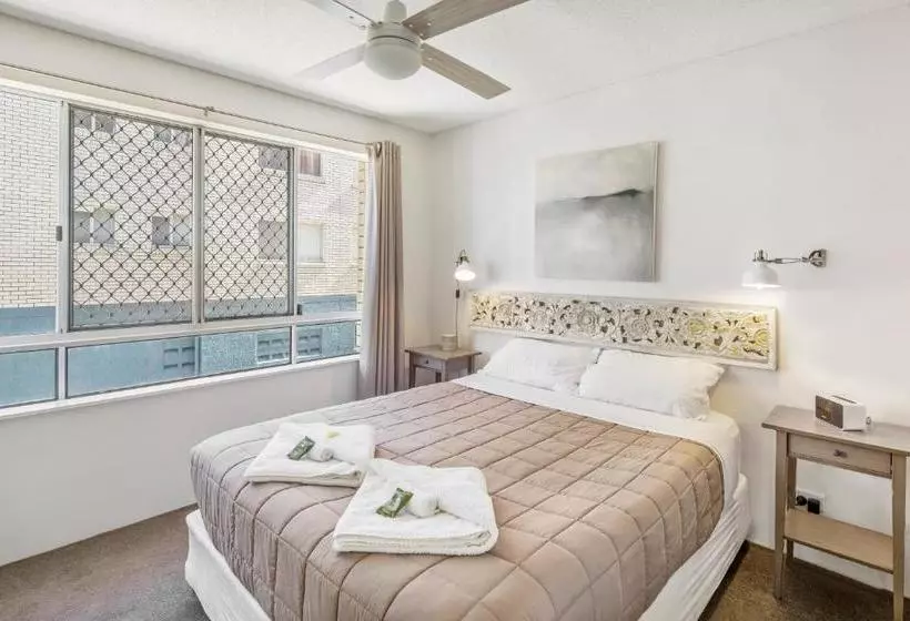 ホテル Cheltenham Apartments