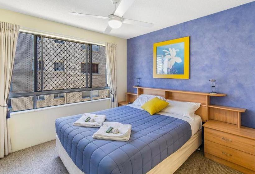 ホテル Cheltenham Apartments