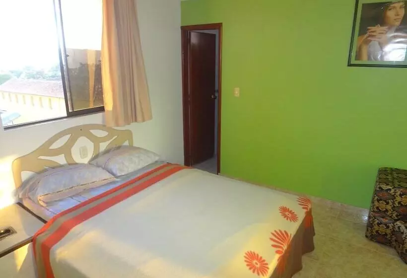 ホテル Doral Suites