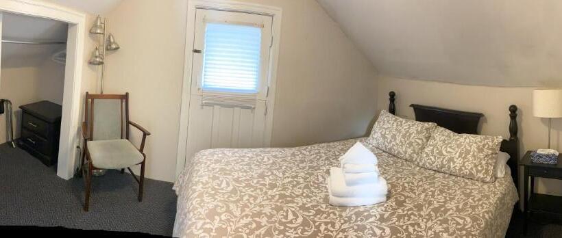 酒店 Douglas Guest House