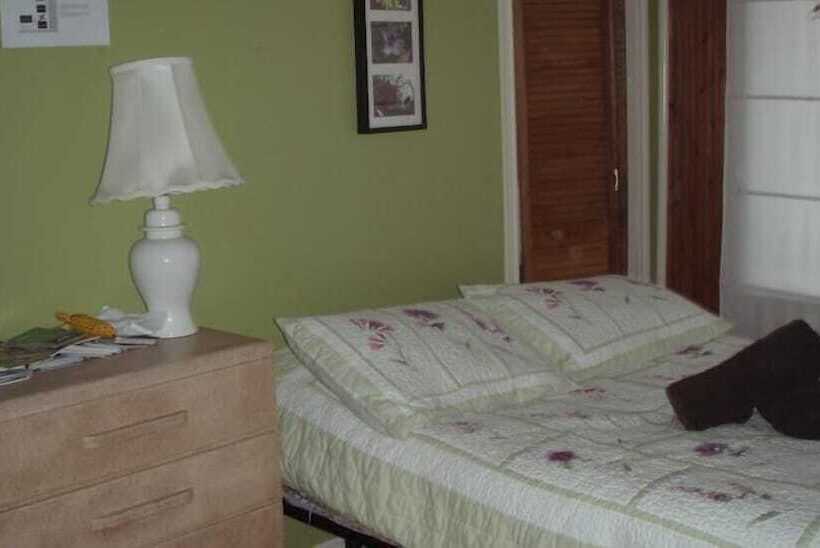 호텔 Hébergement Chez L'habitant