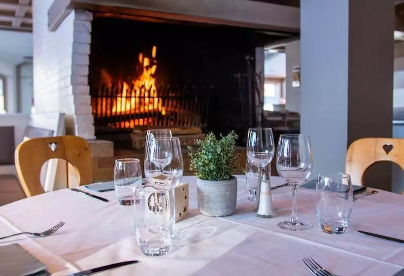 ホテル Hôtel Arbois Bettex