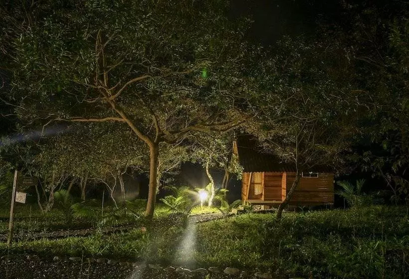 ホテル Huasai Wasi Ecolodge