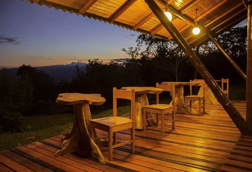 ホテル Huasai Wasi Ecolodge