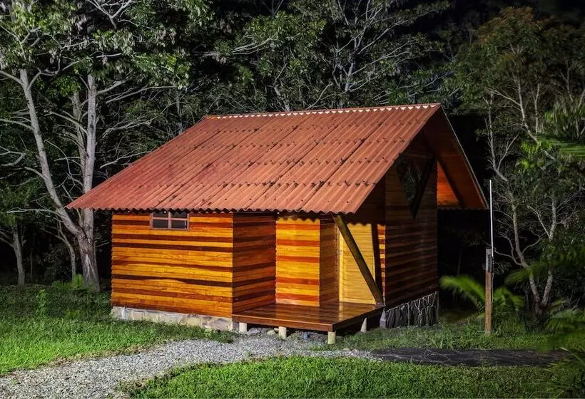 ホテル Huasai Wasi Ecolodge