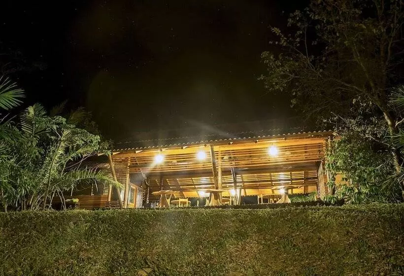 ホテル Huasai Wasi Ecolodge