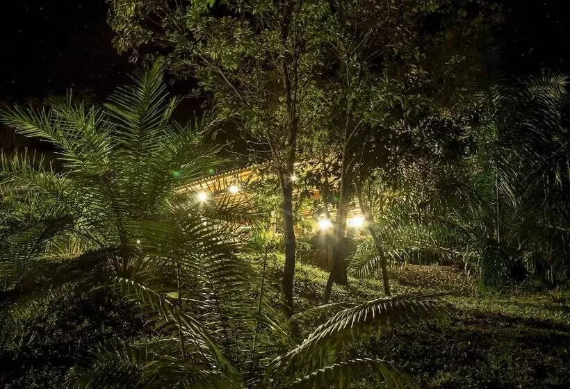 ホテル Huasai Wasi Ecolodge