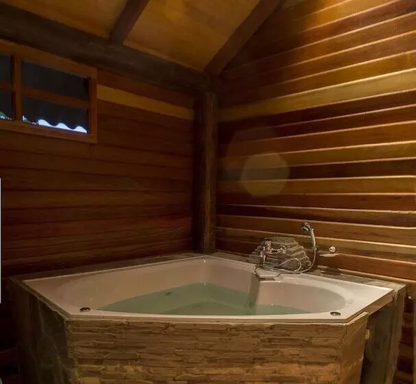ホテル Huasai Wasi Ecolodge