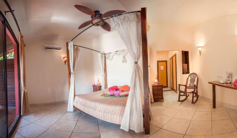 هتل Laguna Del Cocodrilo