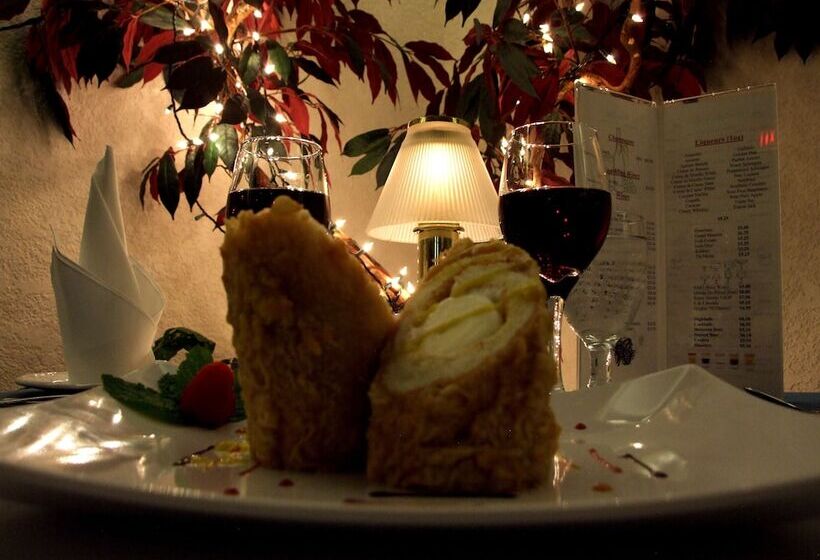 Отель Lakeland Inn