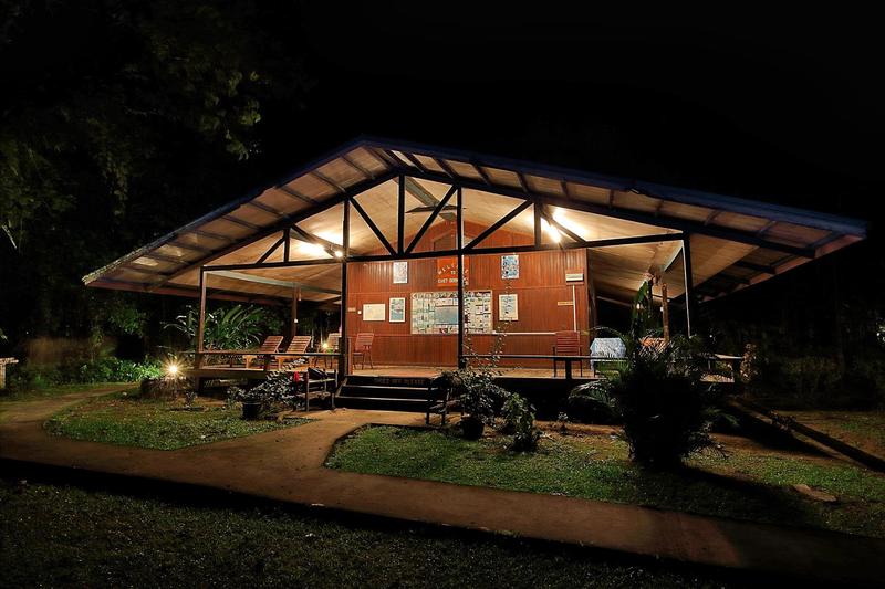 ホテル Nature Lodge Kinabatangan