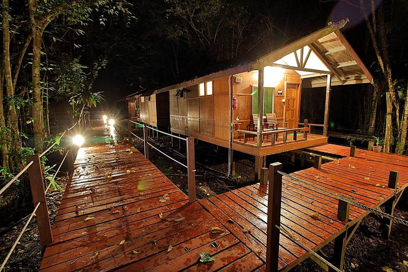 ホテル Nature Lodge Kinabatangan