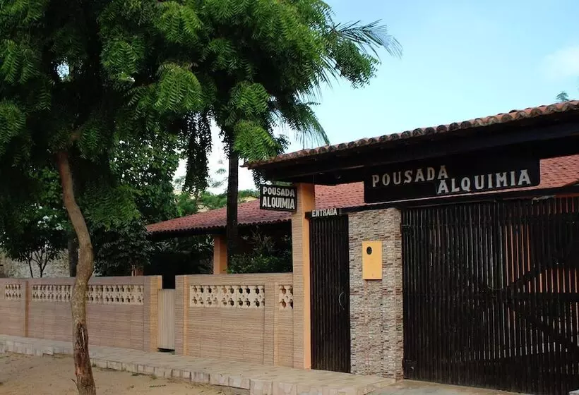 ホテル Pousada Alquimia