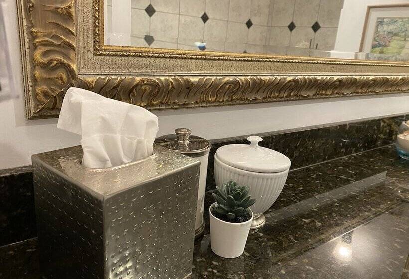 בית מלון כפרי The Stone Hedge Bed And Breakfast