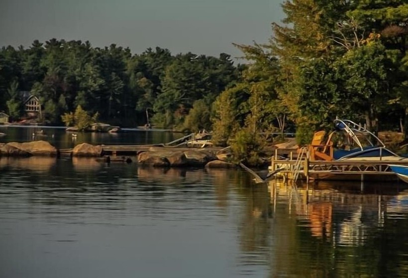 Hotel Westwind Inn On The Lake