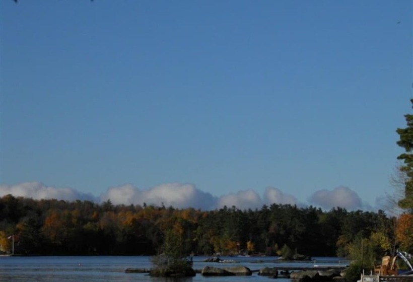 Hotel Westwind Inn On The Lake