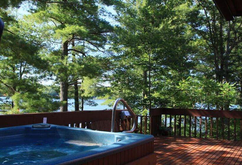 Hotel Westwind Inn On The Lake