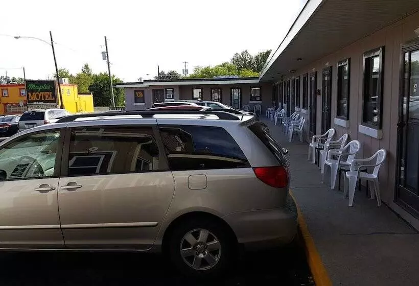 Maples Motel