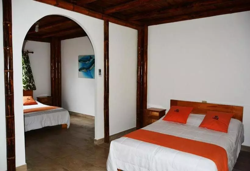 هاستل Tuzco Lodge