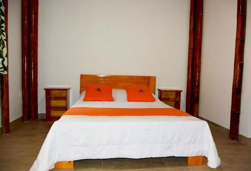 هاستل Tuzco Lodge