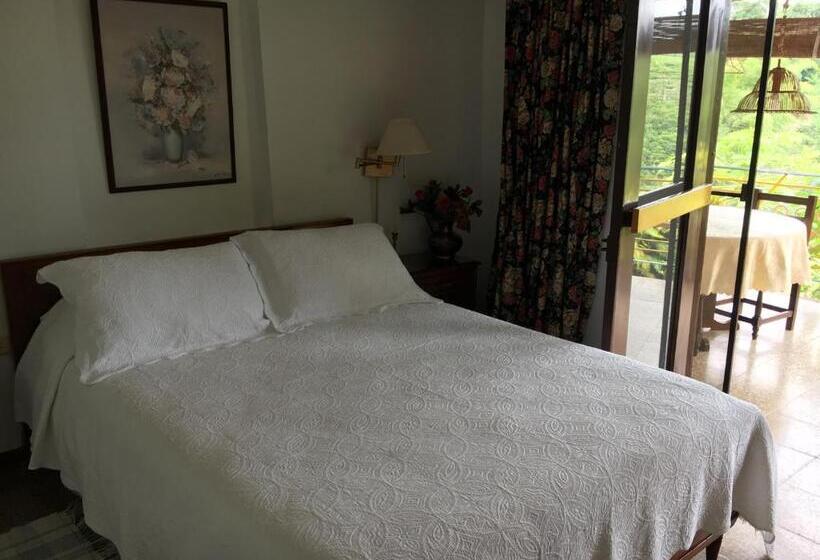 Bed and Breakfast Finca Machangara