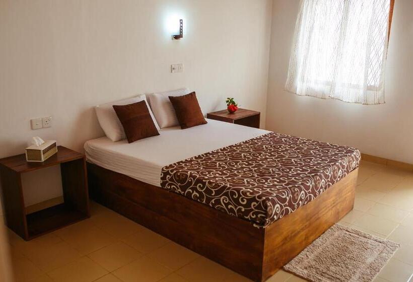 Hostel First Mirissa