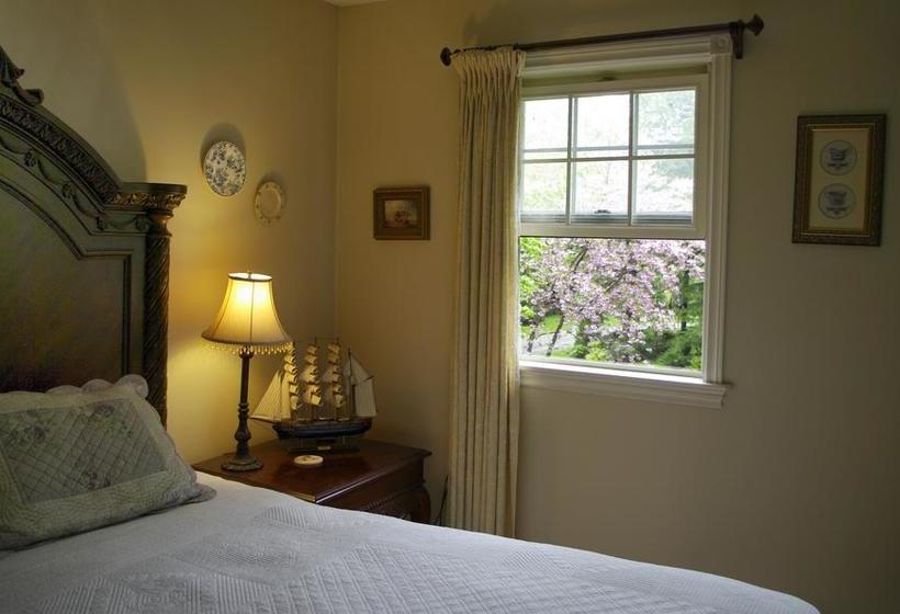 فندق Blue Forest Lane Bed And Breakfast