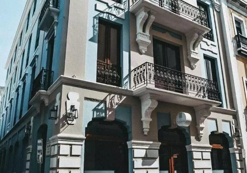 هتل El Colonial Open Bar Adults Only