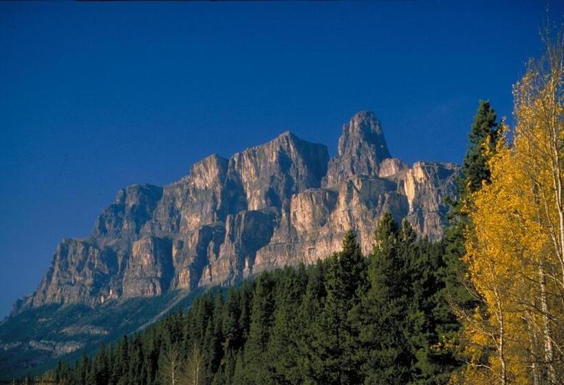 فندق Hi Castle Mountain Hostel