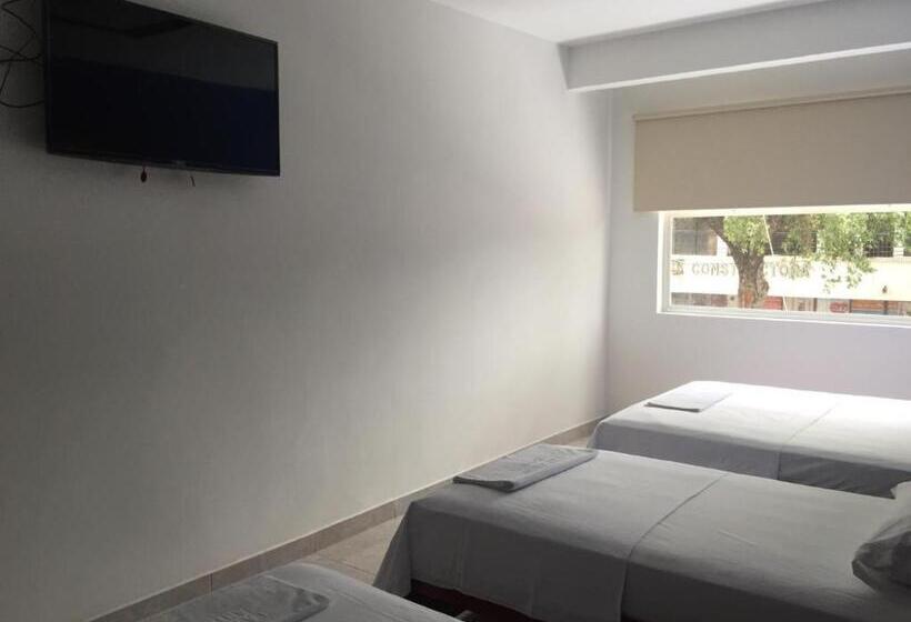 هتل La Embajada Antioqueña