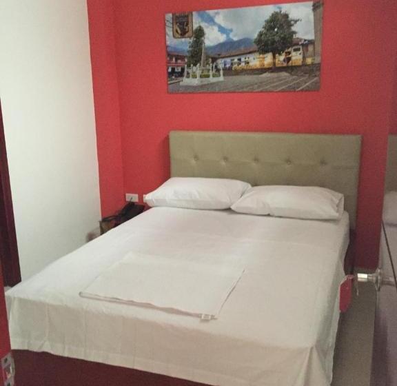 هتل La Embajada Antioqueña