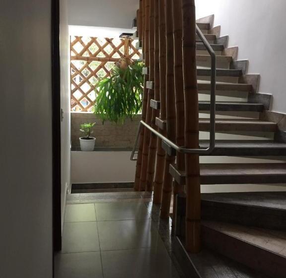 هتل La Embajada Antioqueña